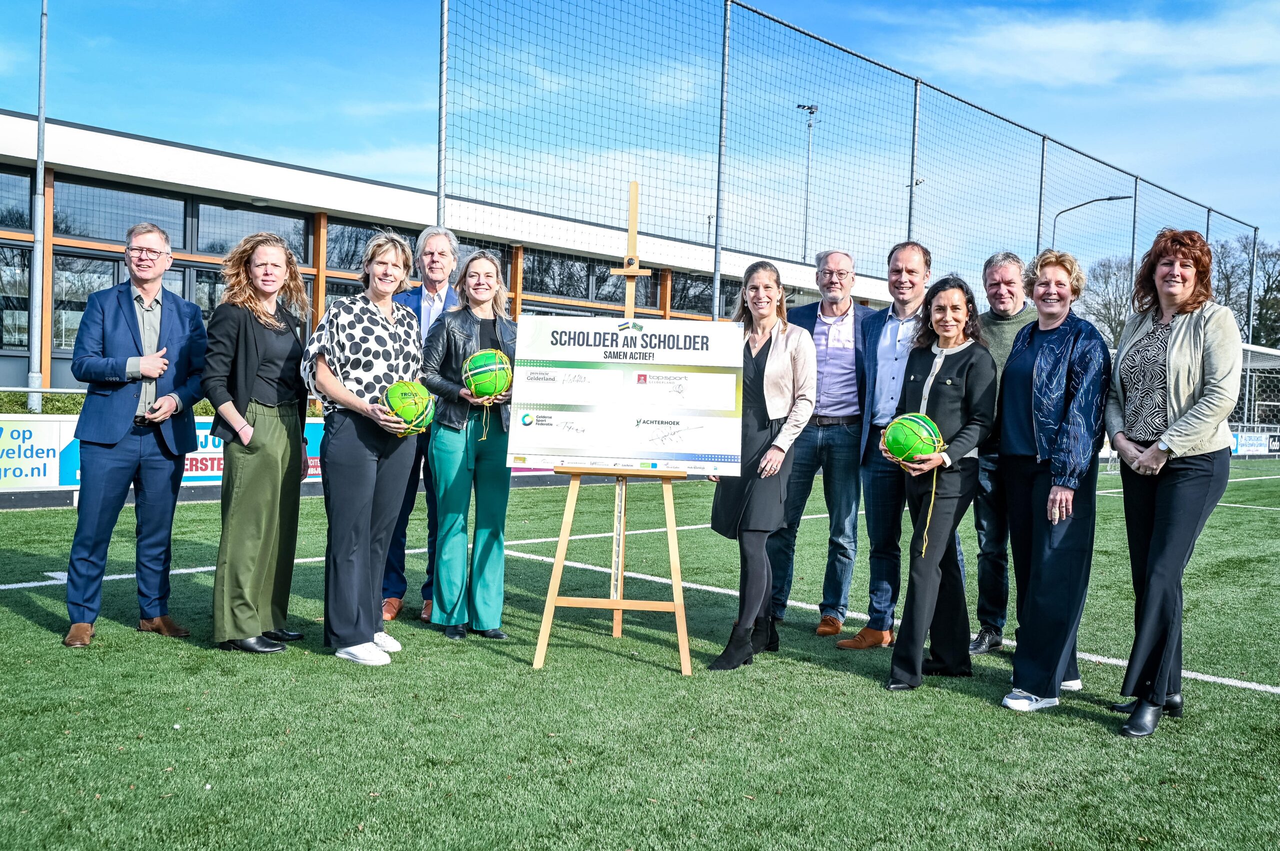 Ondertekening AiB en provinciale organisaties